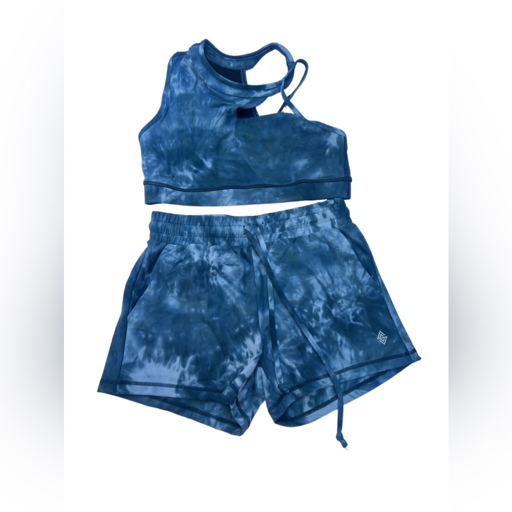 Stylish women activewear